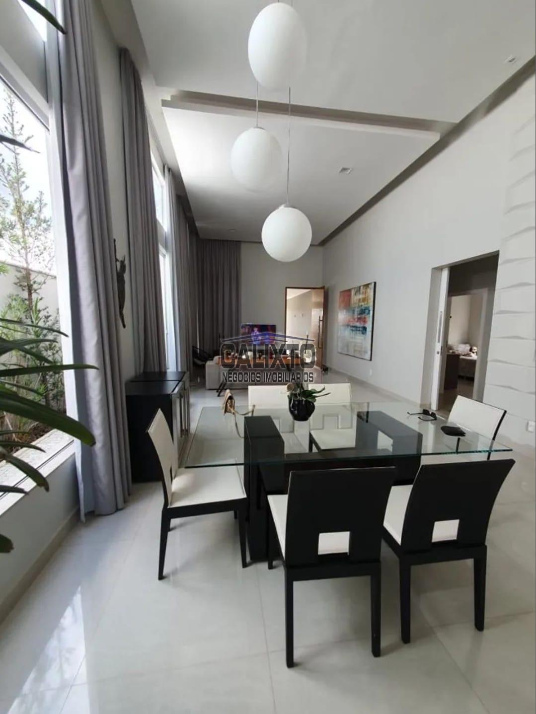 CASA CONDOMINIO SPLENDIDO