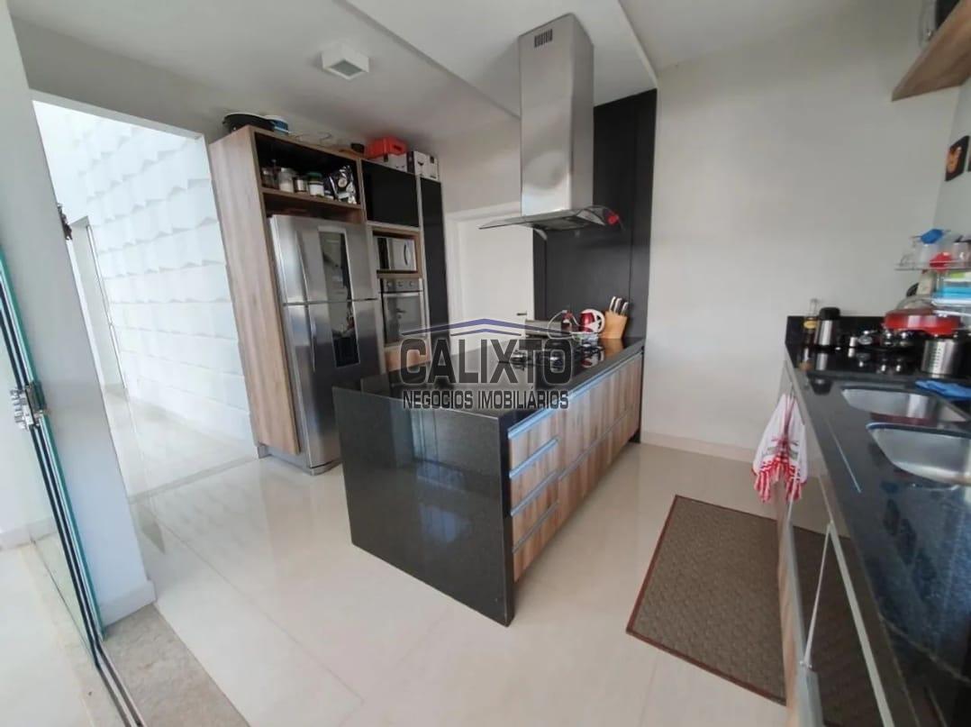 CASA CONDOMINIO SPLENDIDO