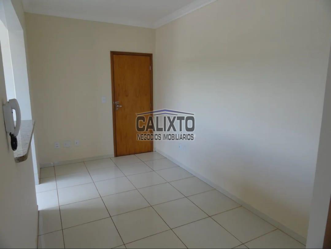 APARTAMENTO BAIRRO SANTA MONICA