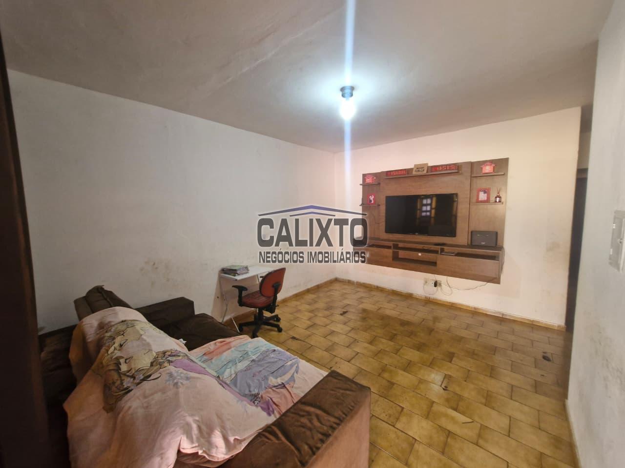 CASA BAIRRO TAIAMAN