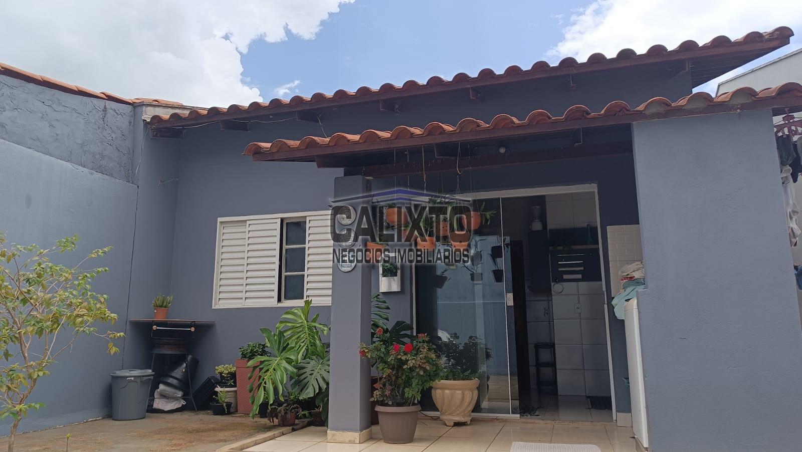 CASA BAIRRO TAIAMAN
