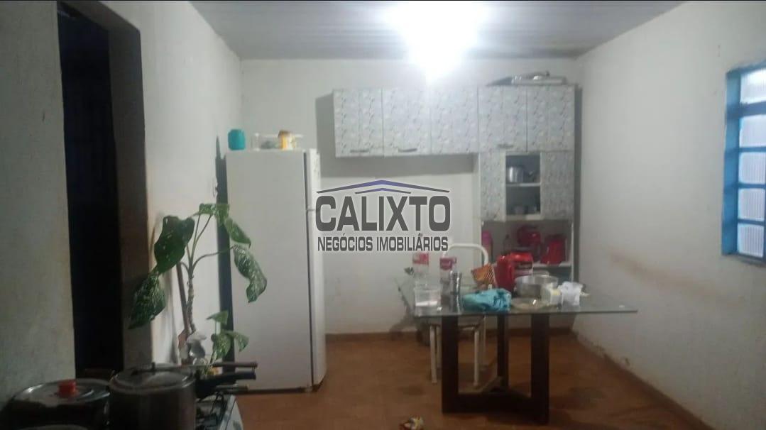 CASA BAIRRO LUIZOTE DE FREITAS