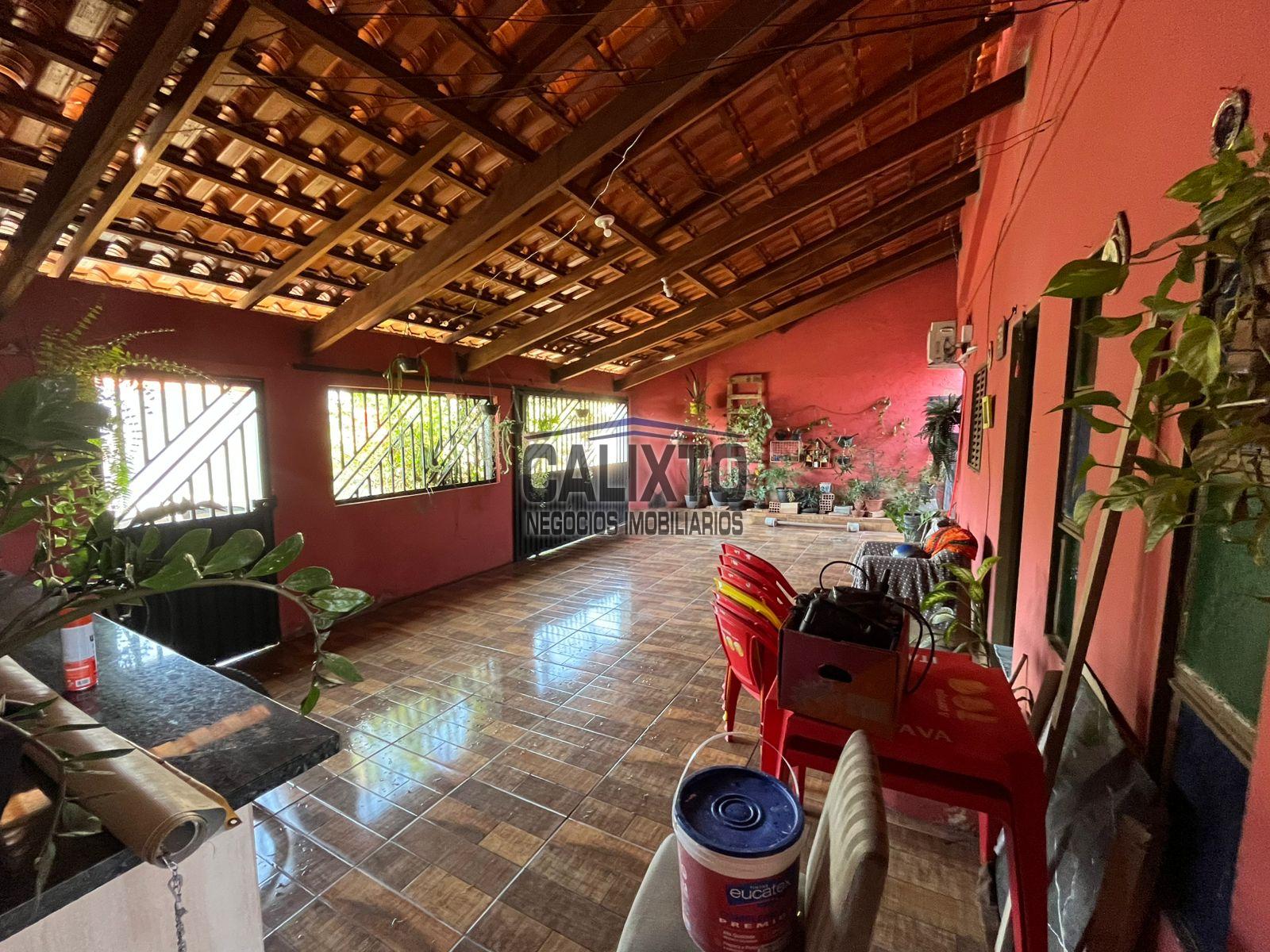 CASA BAIRRO CANAA