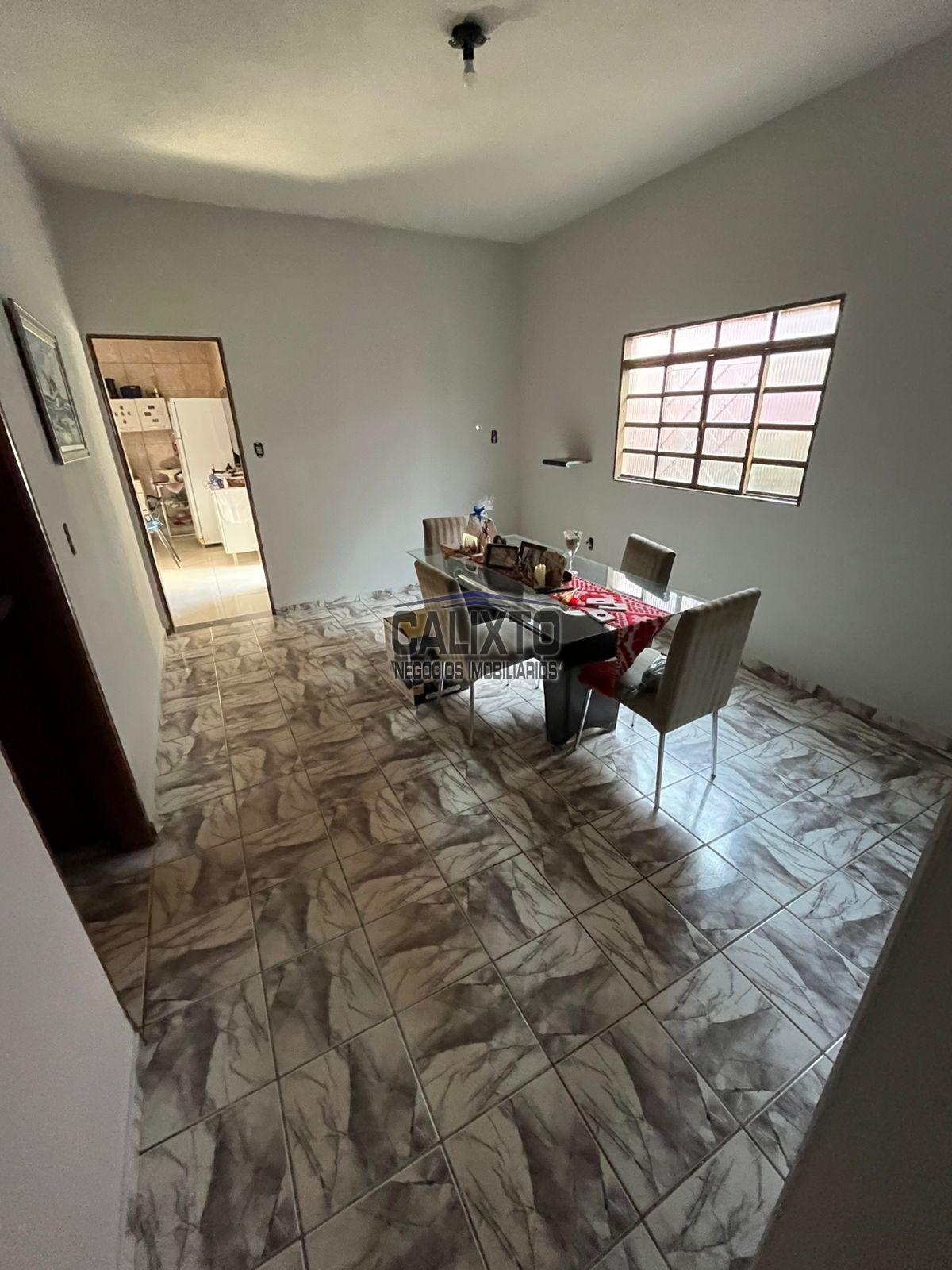 CASA BAIRRO CANAA