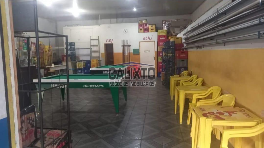 COMODO COMERCIAL BAIRRO MARTINS