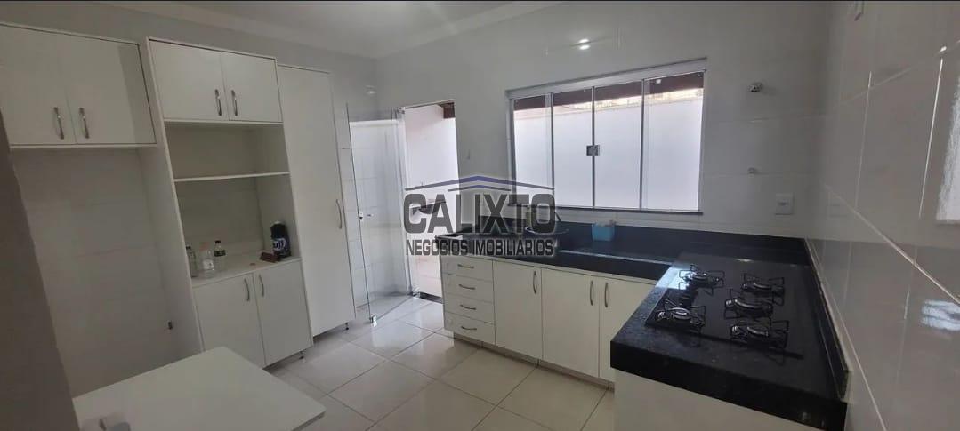 CASA BAIRRO NOVO MUNDO