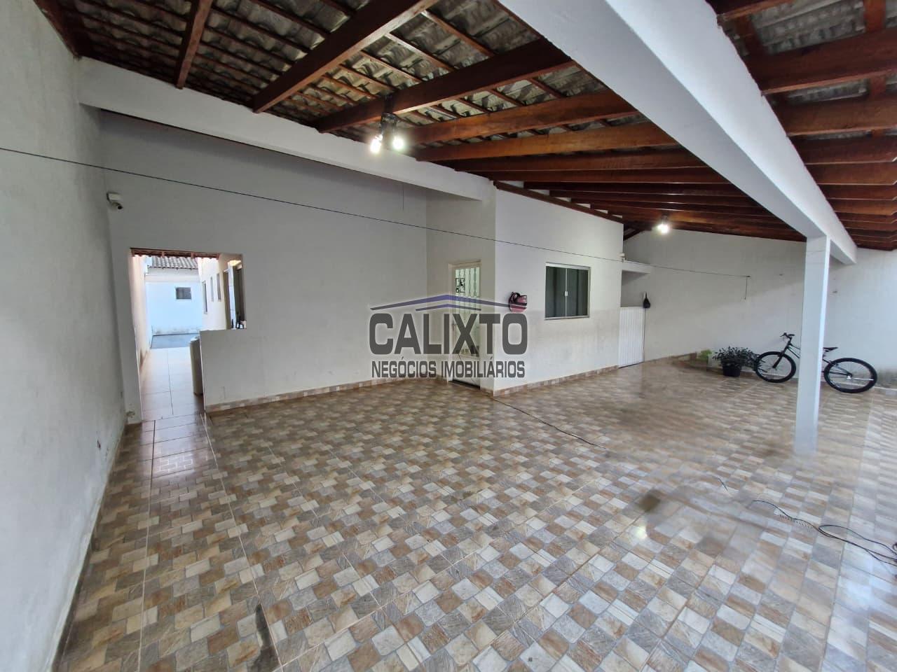 CASA BAIRRO NEW GOLDEN VILLE