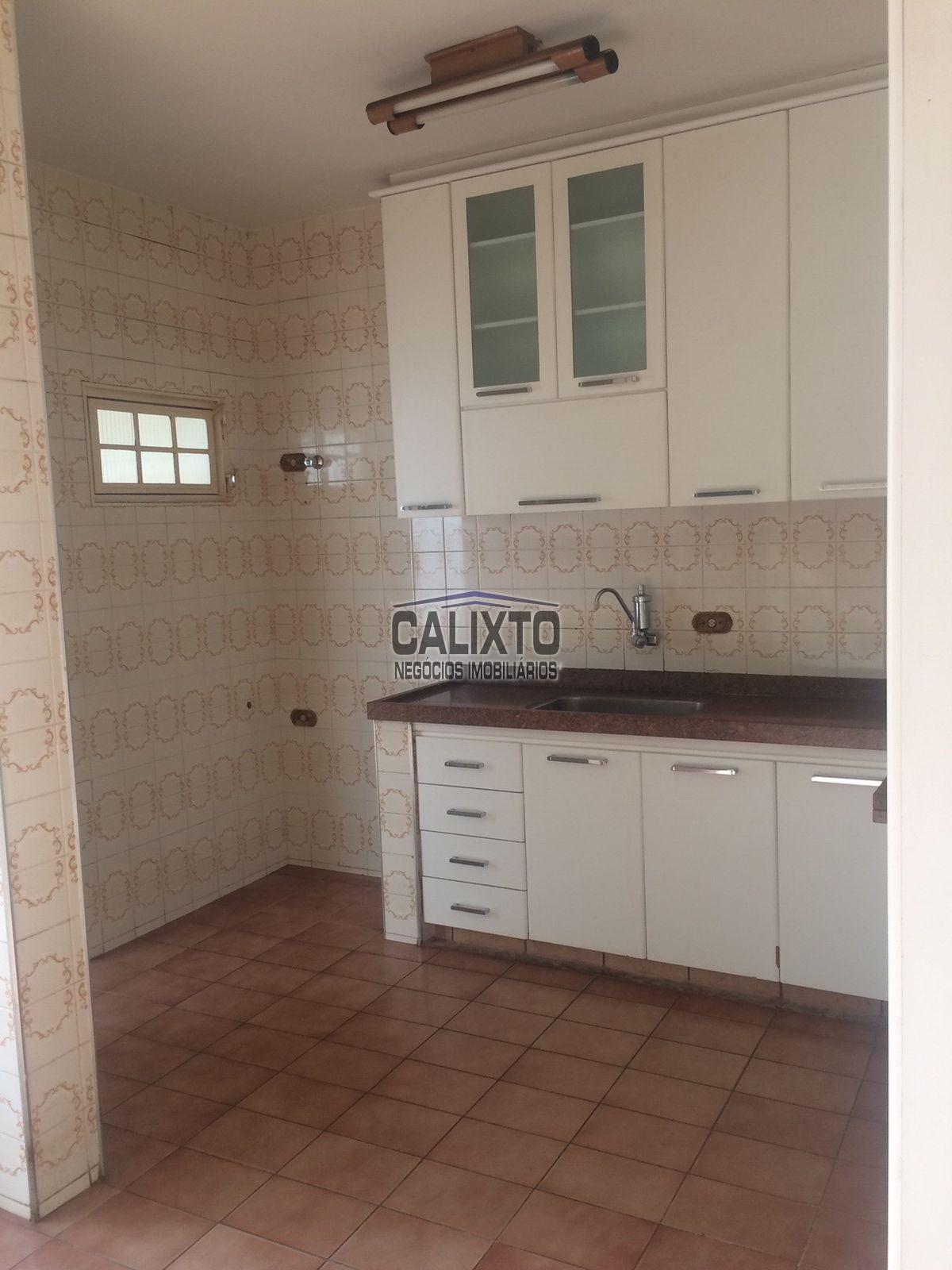 CASA BAIRRO MARTINS