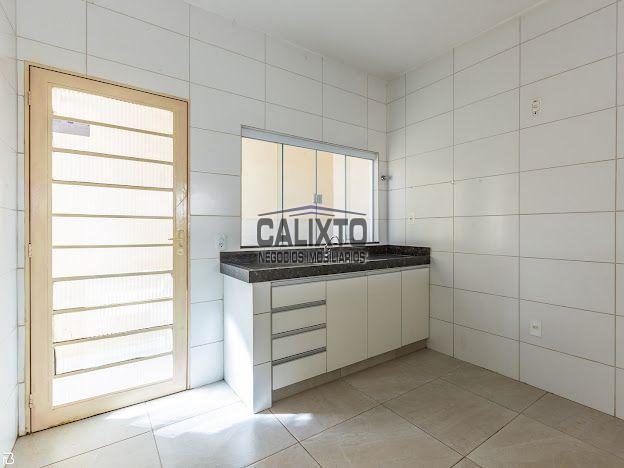 CASA BAIRRO LUIZOTE