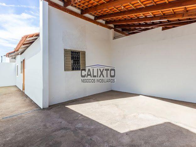 CASA BAIRRO LUIZOTE