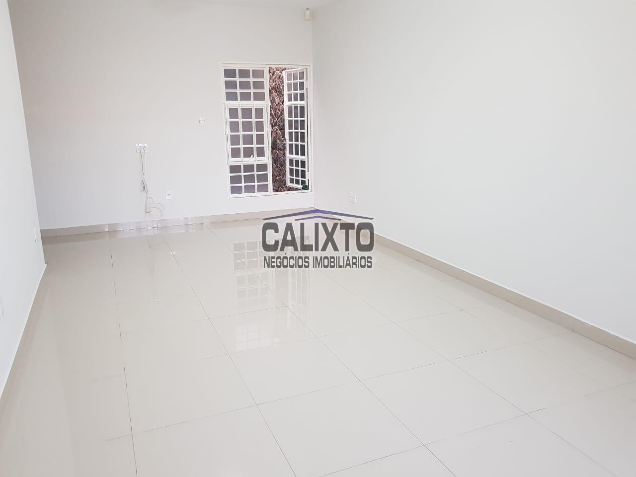 CASA BAIRRO SANTA MONICA