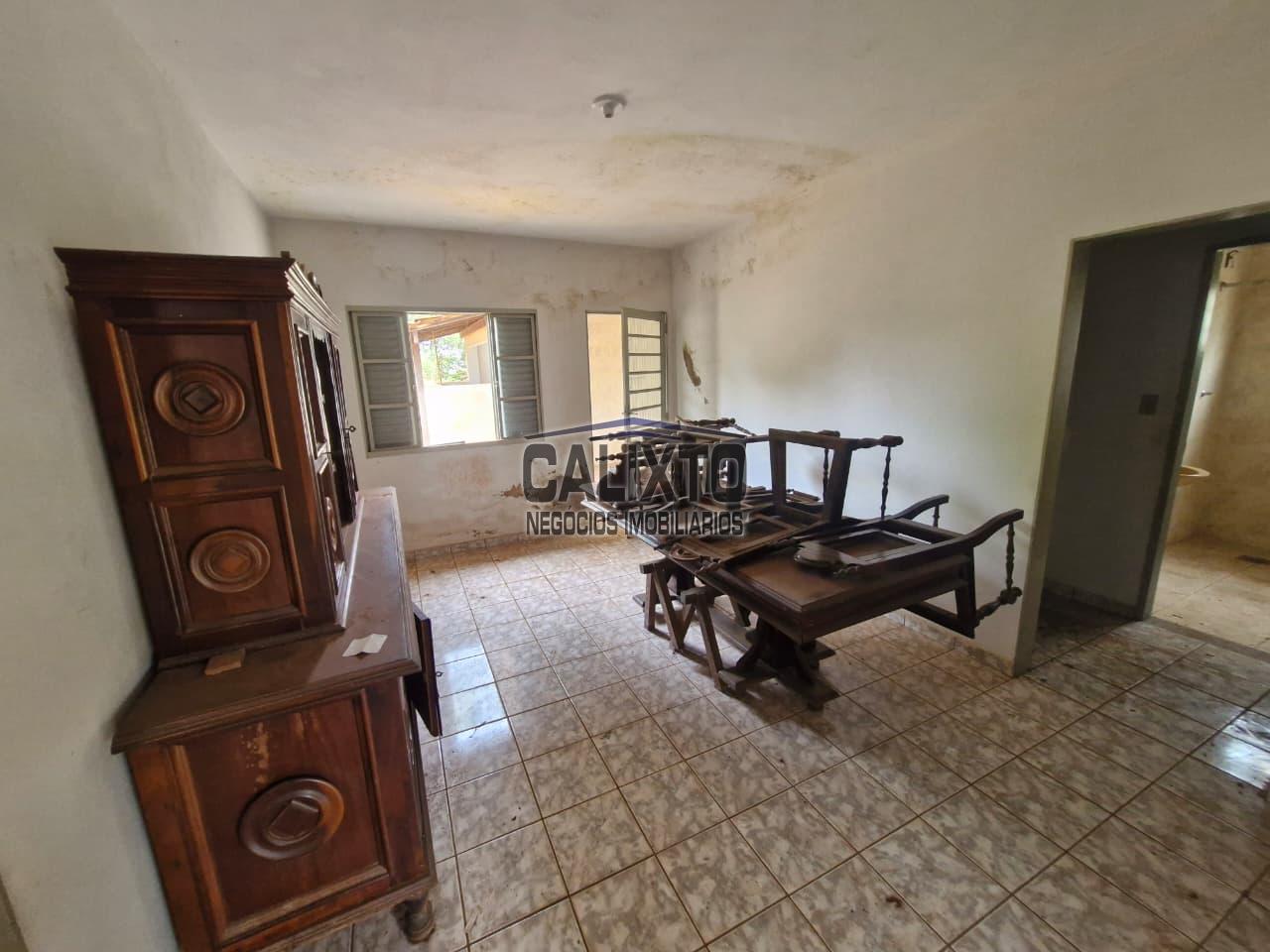 CASA BAIRRO ROOSEVELT