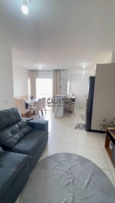 APARTAMENTO BAIRRO NOVO MUNDO