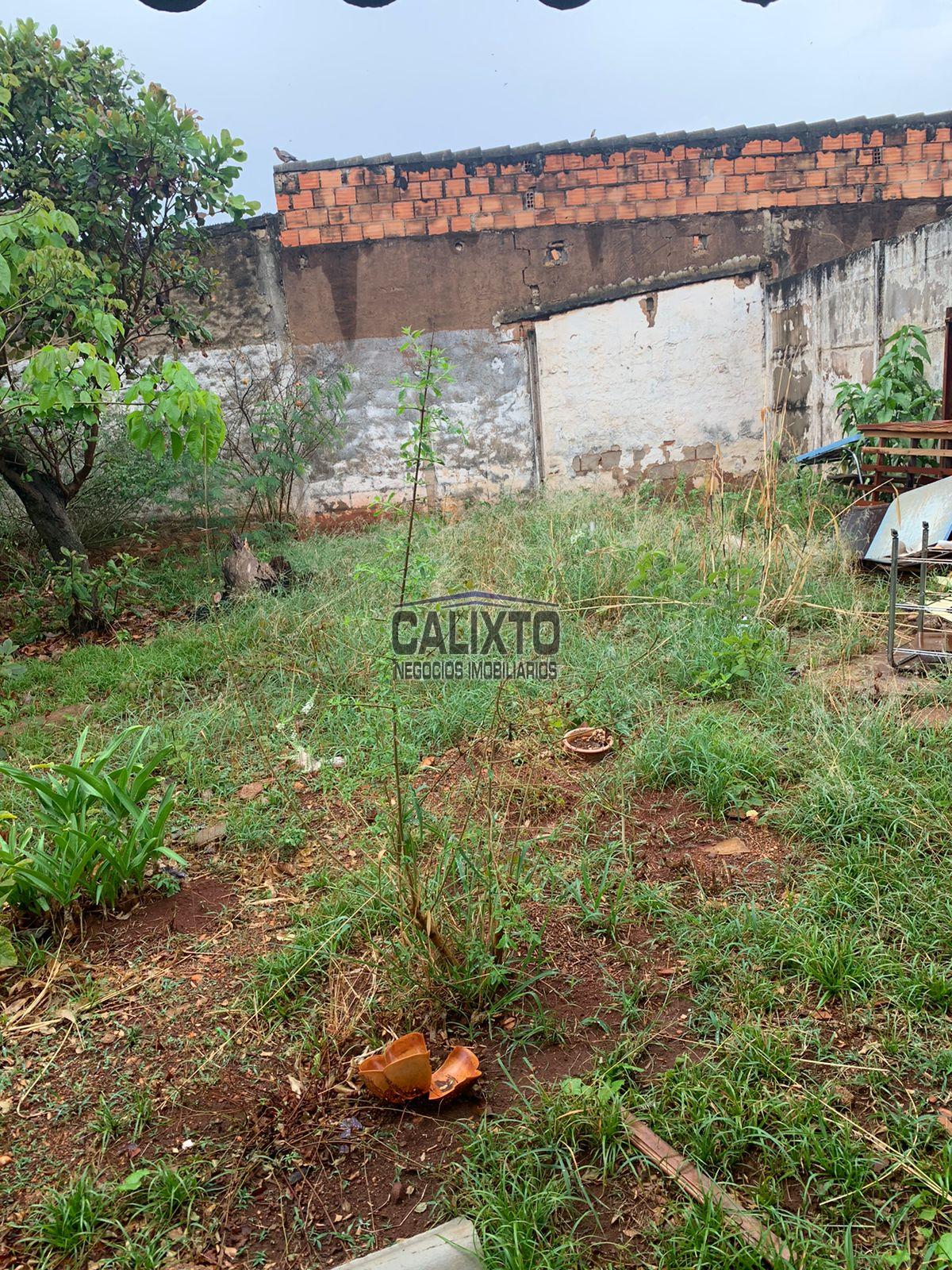 CASA BAIRRO JARDIM BRASILIA