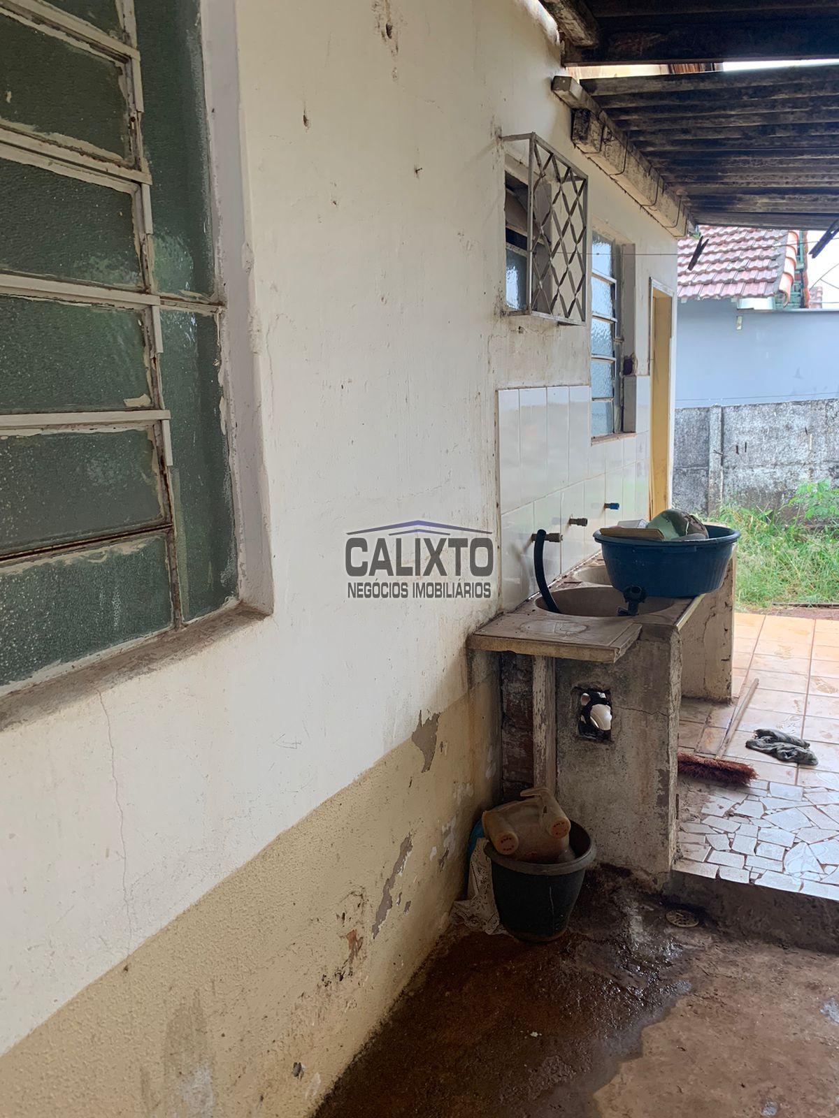 CASA BAIRRO JARDIM BRASILIA