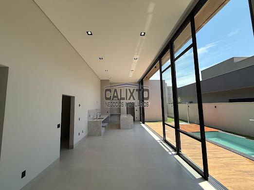 CASA CONDOMINIO ARTS