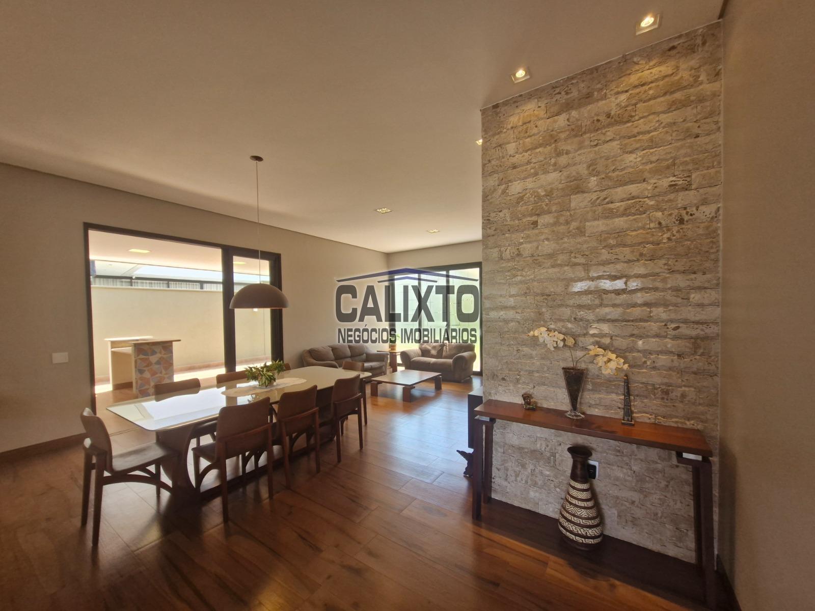 CASA CONDOMINIO CYRELA IPES