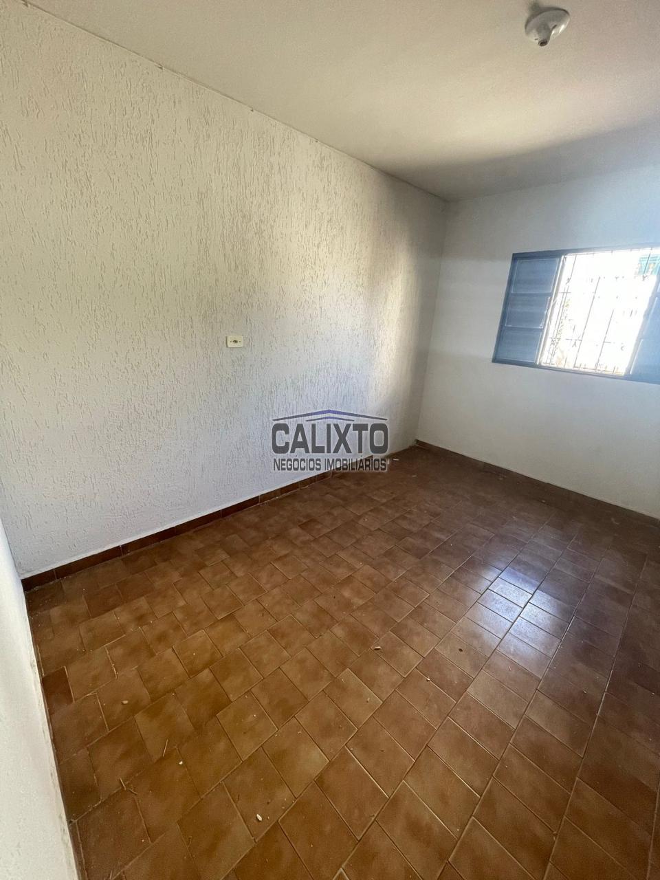 CASA BAIRRO SANTA MONICA