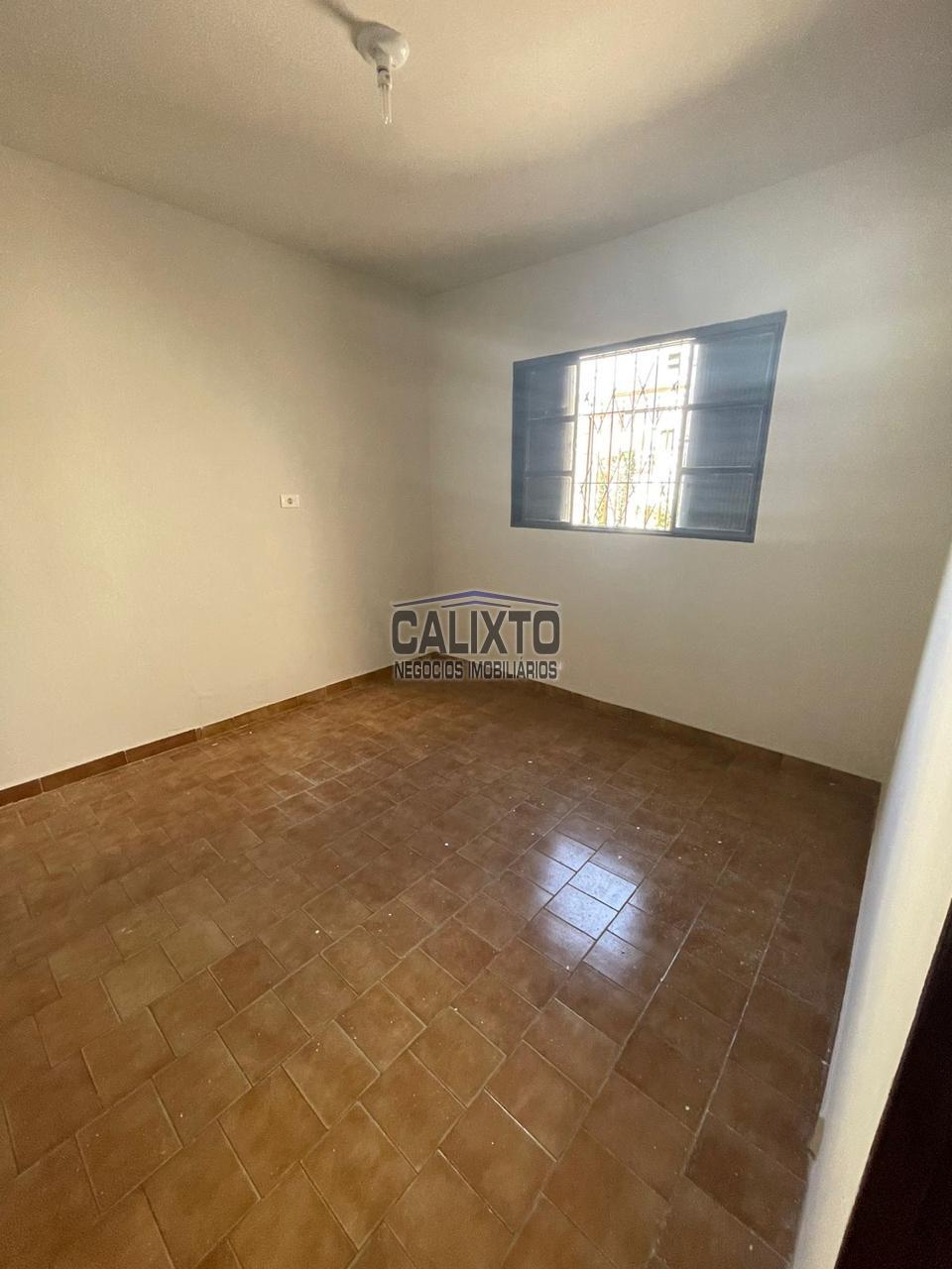 CASA BAIRRO SANTA MONICA