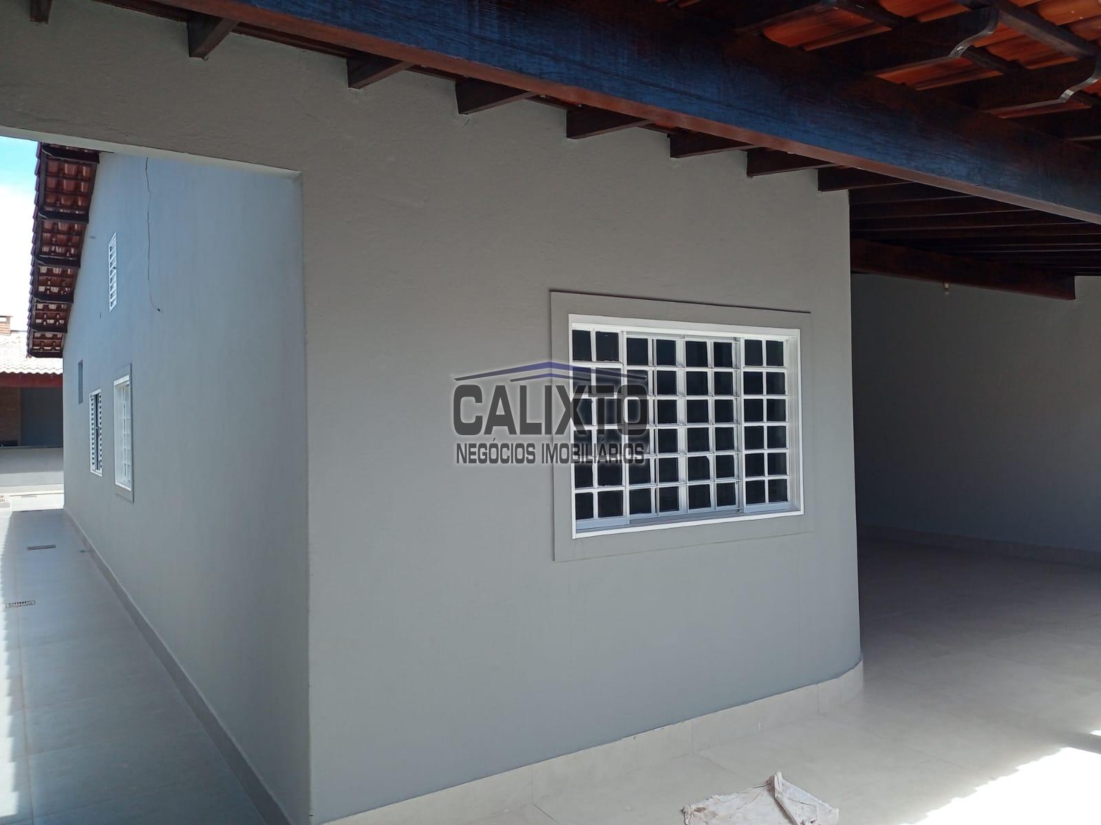 CASA BAIRRO SANTA MONICA