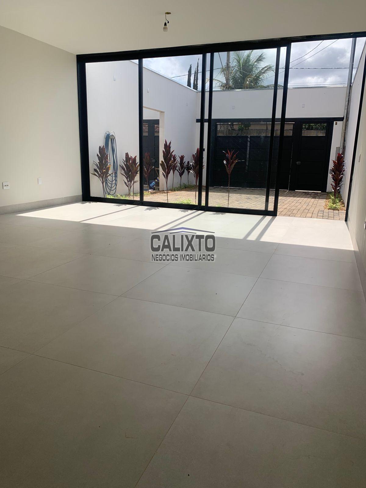 SOBRADO BAIRRO SANTA MONICA