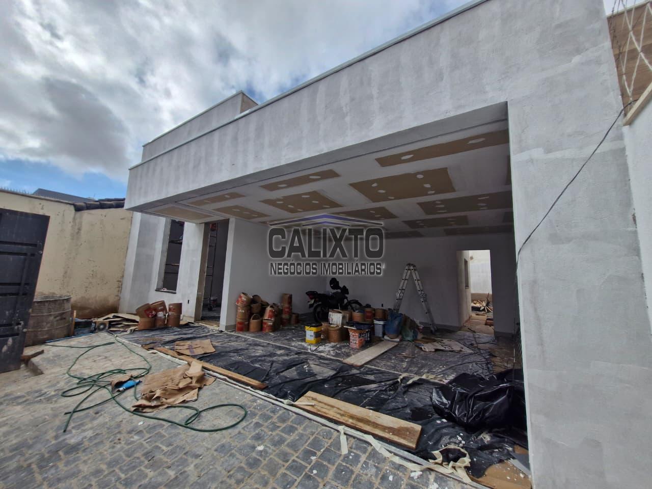 CASA BAIRRO SANTA ROSA