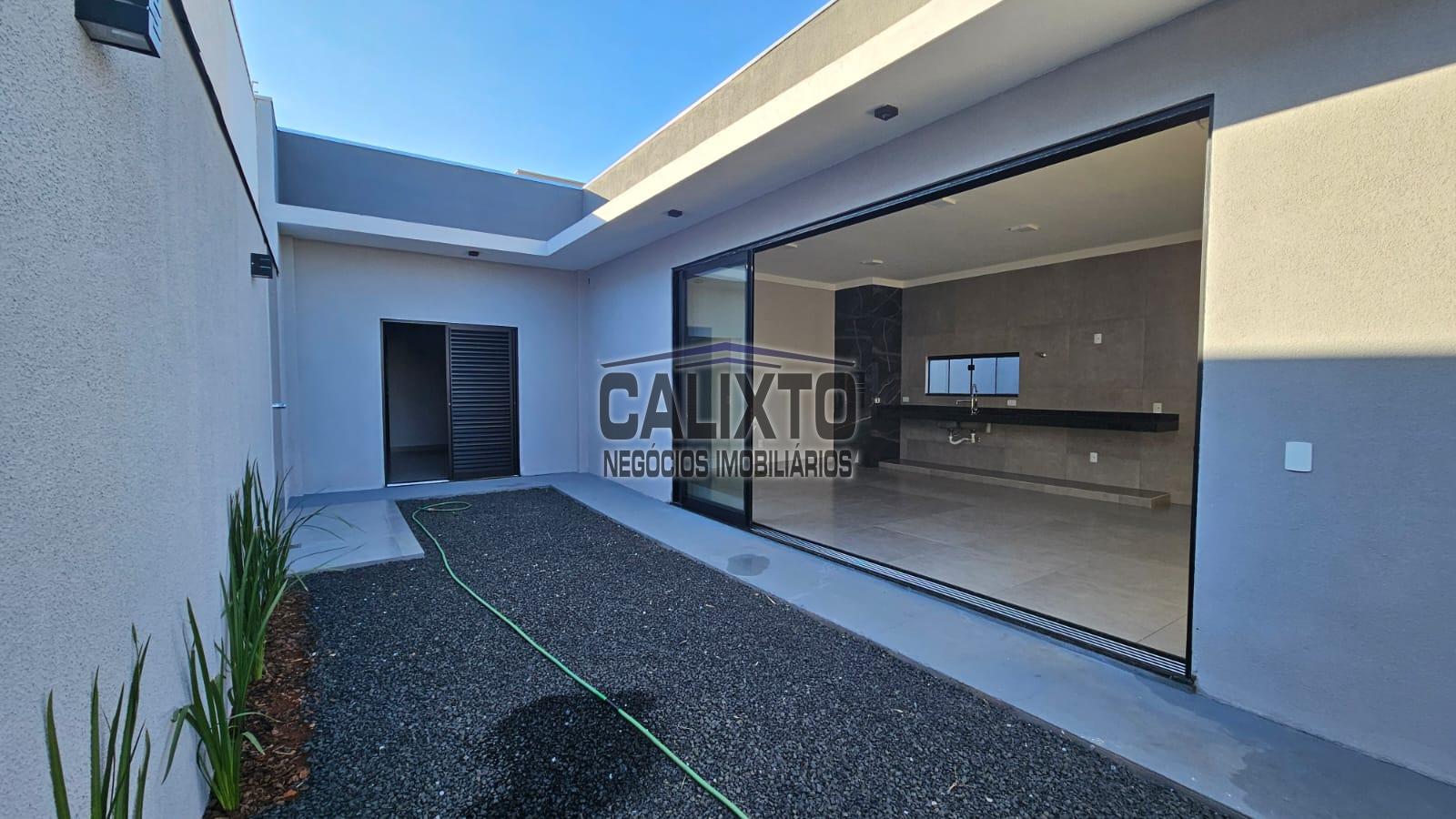 CASA BAIRRO NEW GOLDEN VILLE