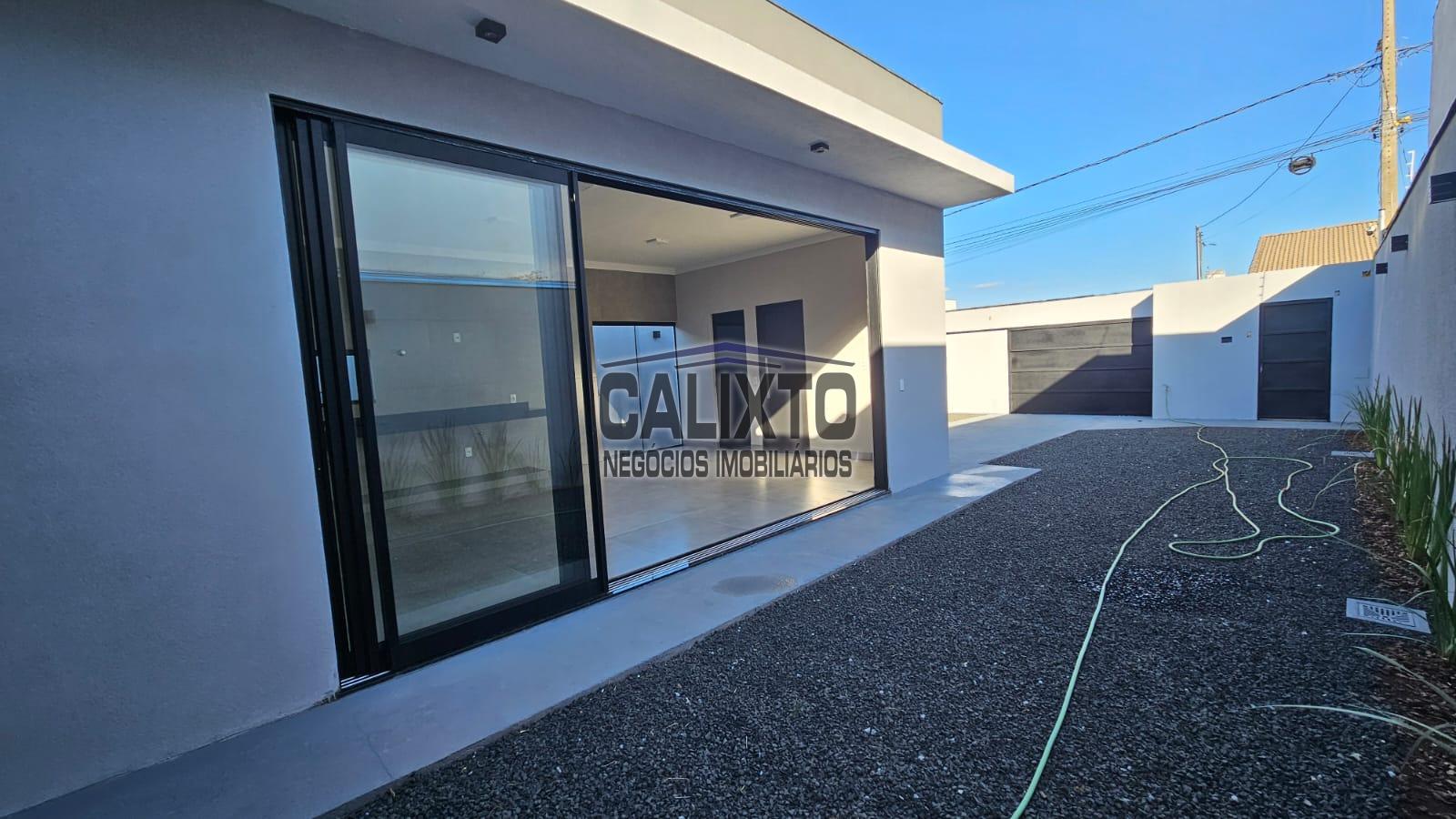 CASA BAIRRO NEW GOLDEN VILLE