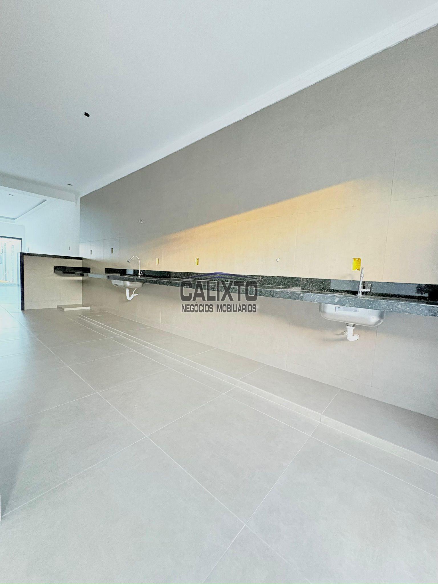 CASA BAIRRO LARANJEIRAS