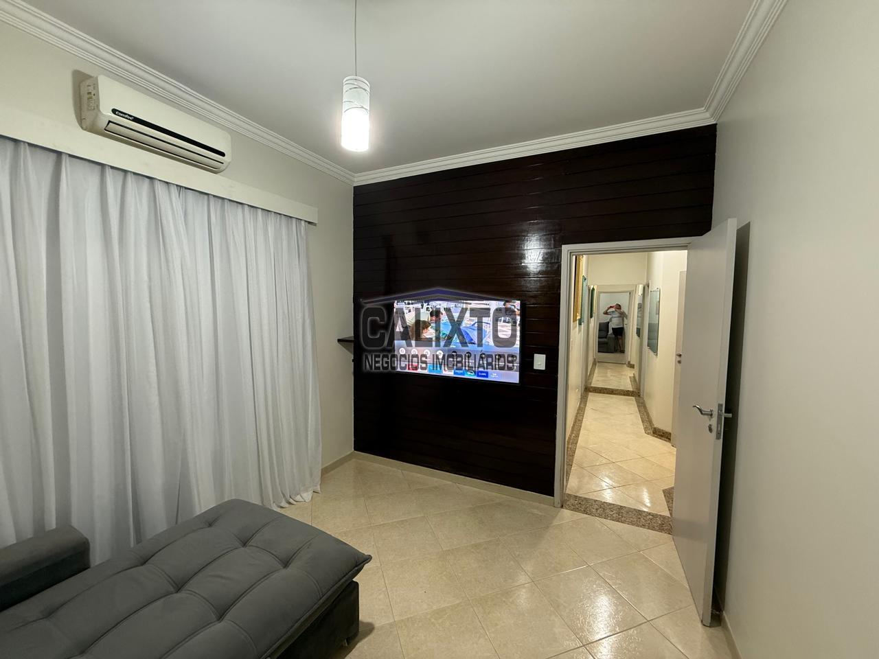 CASA BAIRRO ROOSEVELT