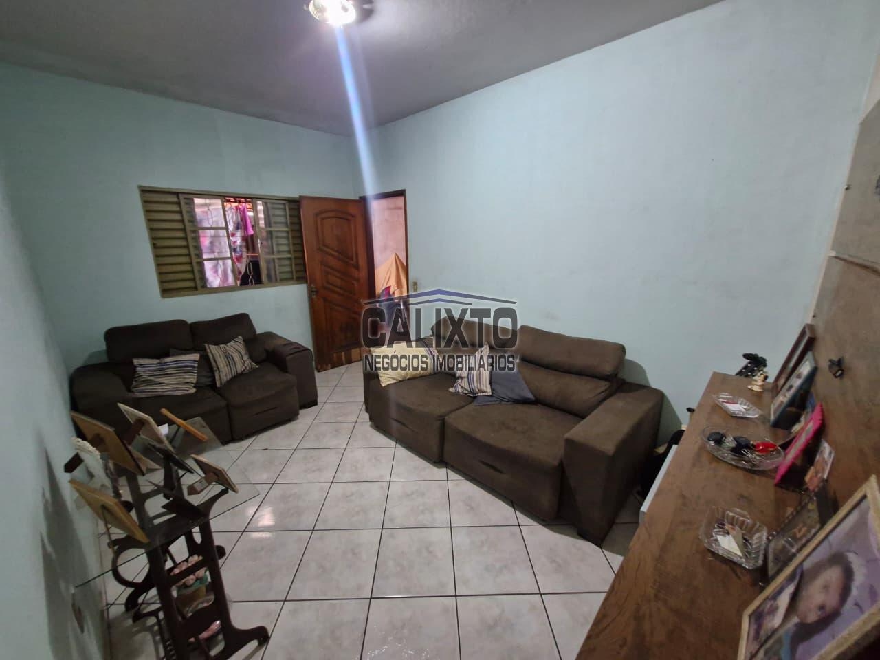 CASA BAIRRO MARAVILHA