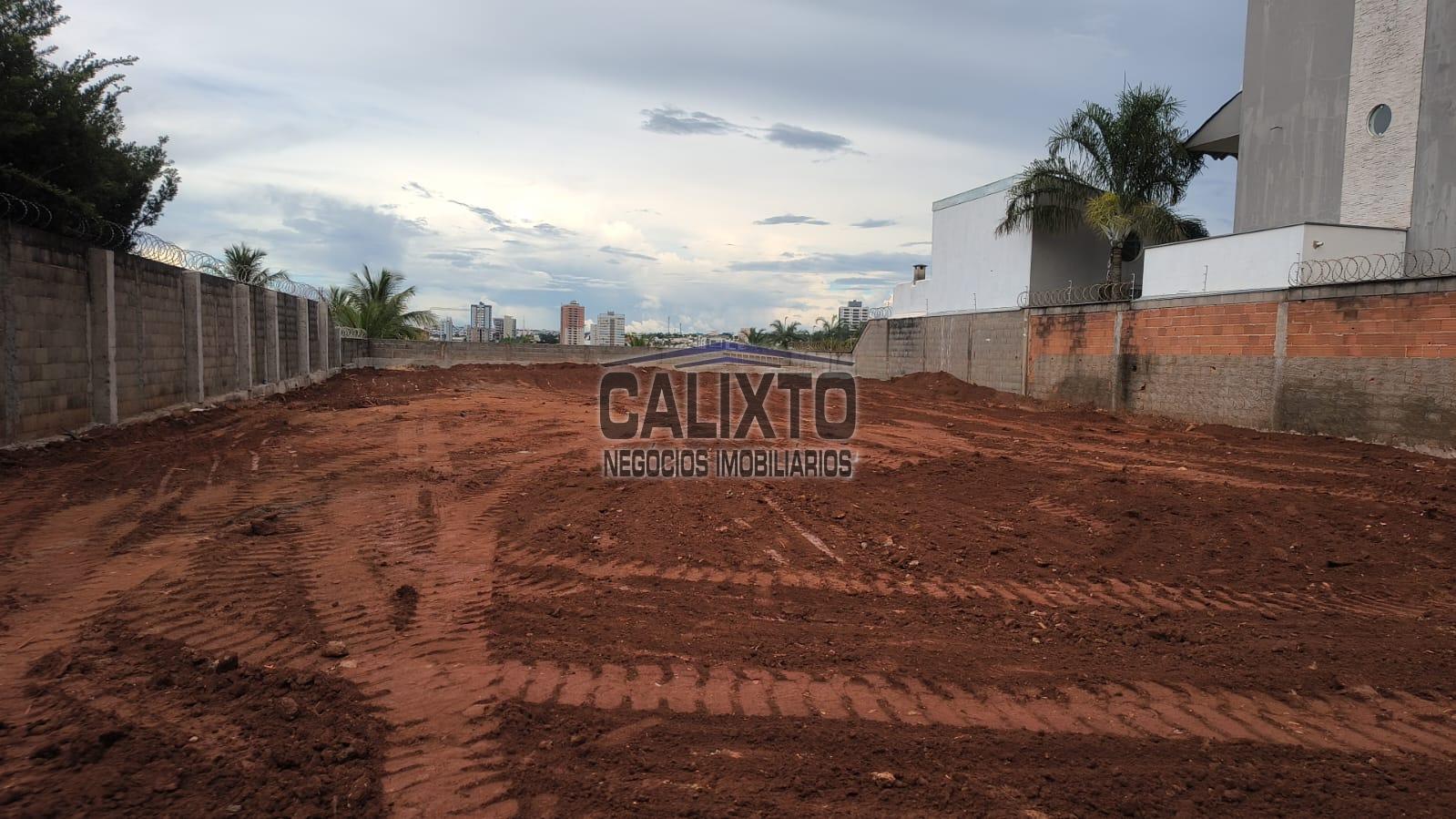 TERRENO BAIRRO CIDADE JARDIM