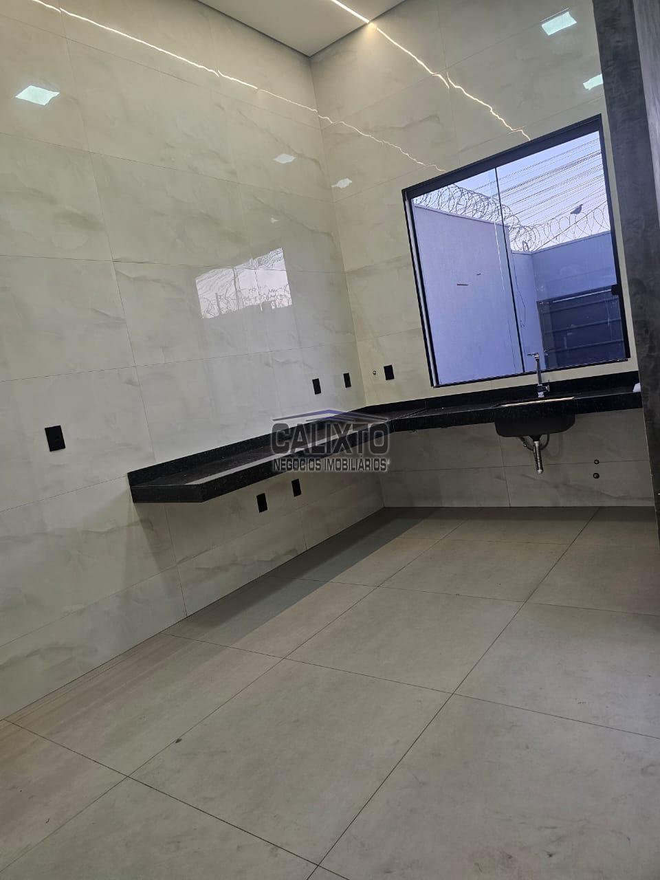 CASA BAIRRO JARDIM BRASILIA