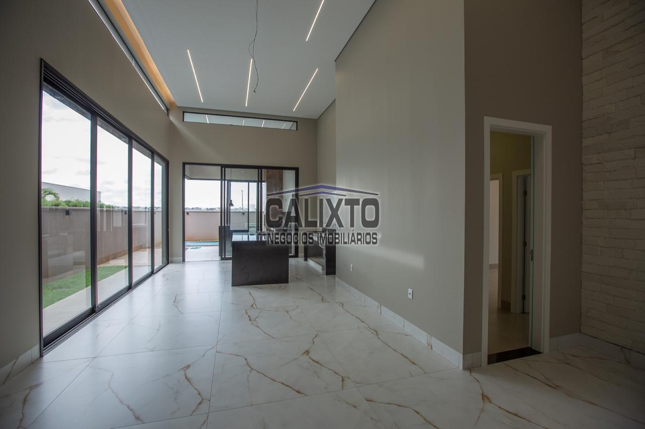 CASA CONDOMINIO ALPHAVILLE II