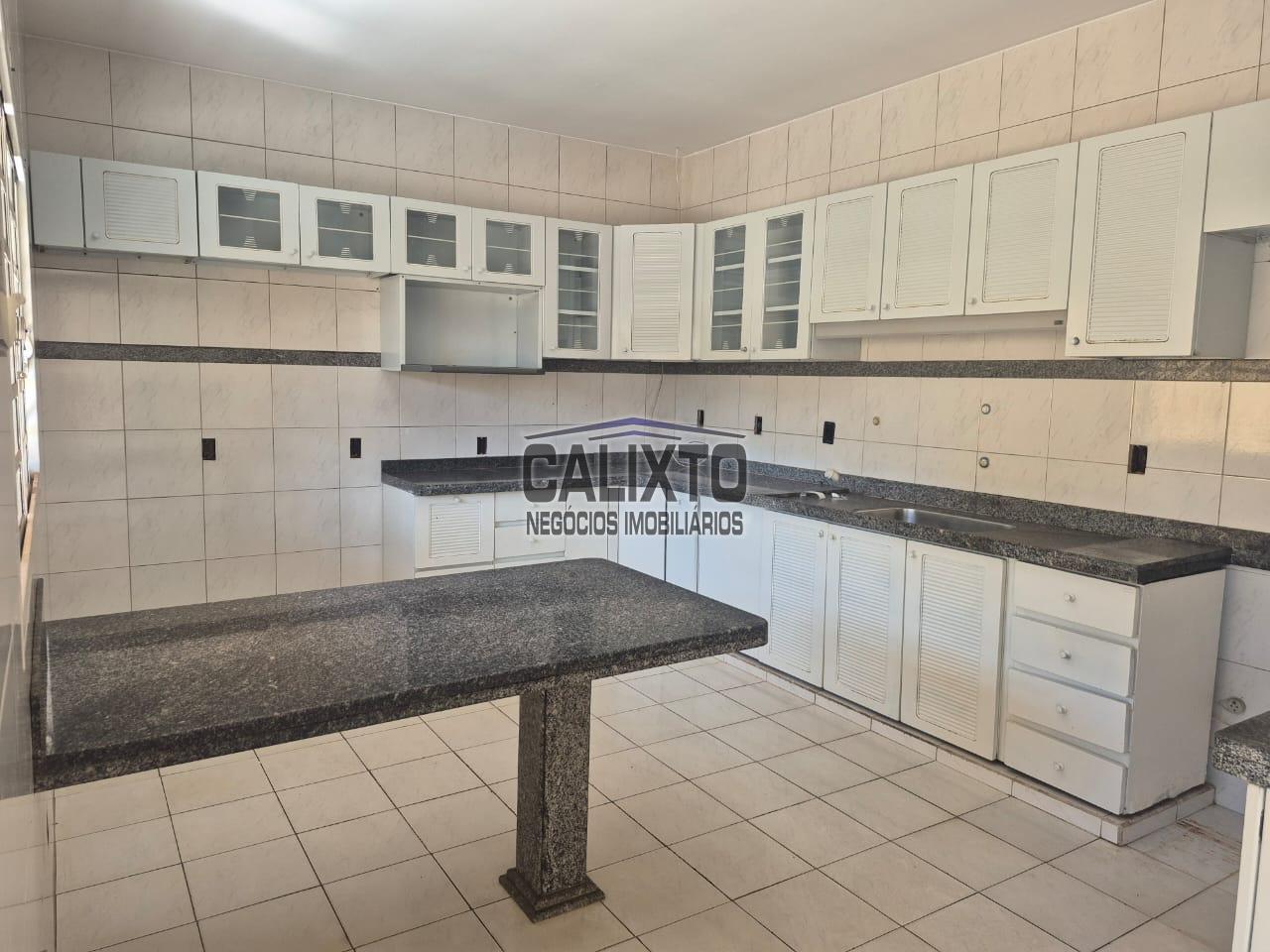 CASA BAIRRO ROOSEVELT