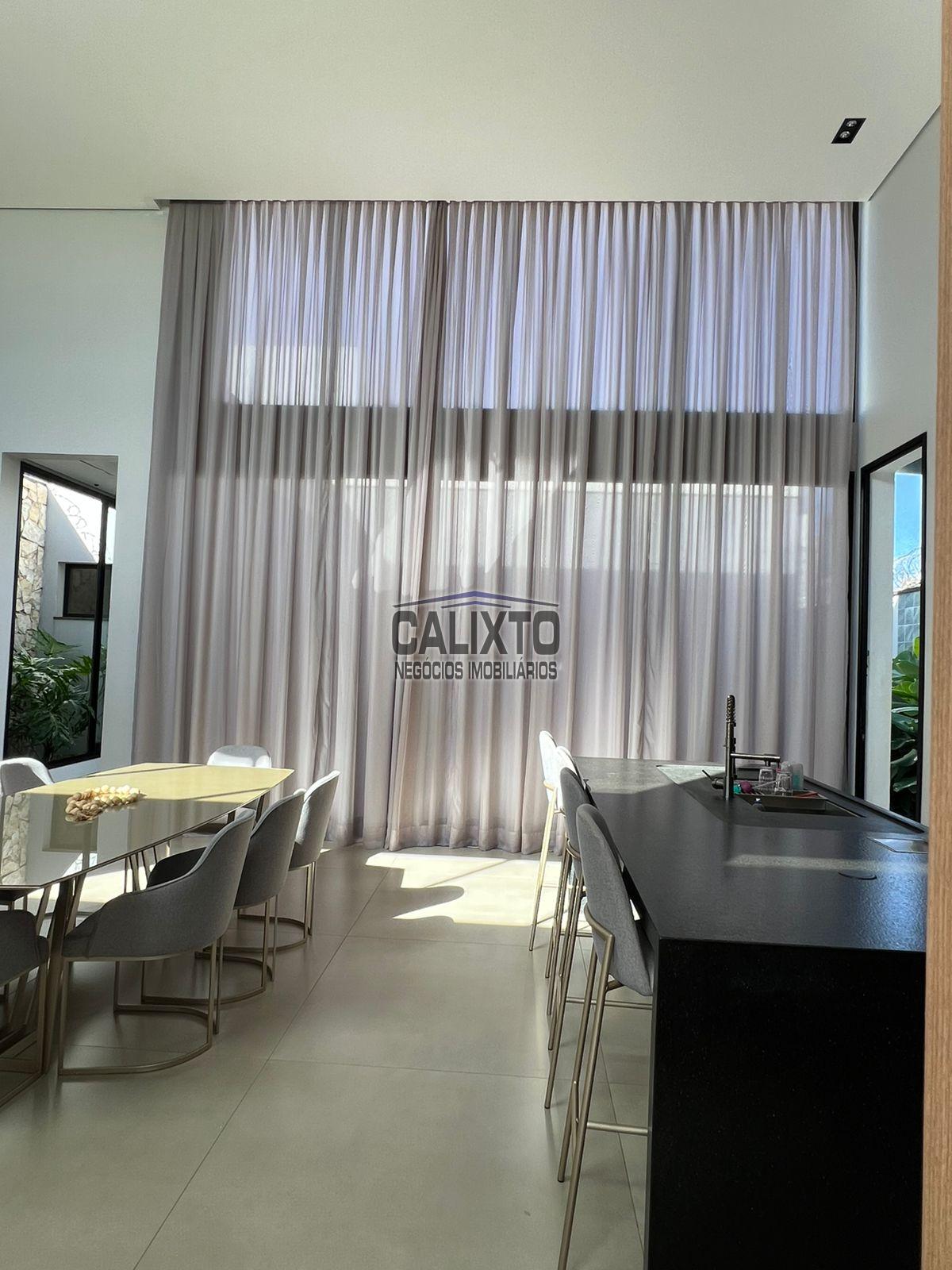 CASA BAIRRO PRAÇA ALTO UMUARAMA