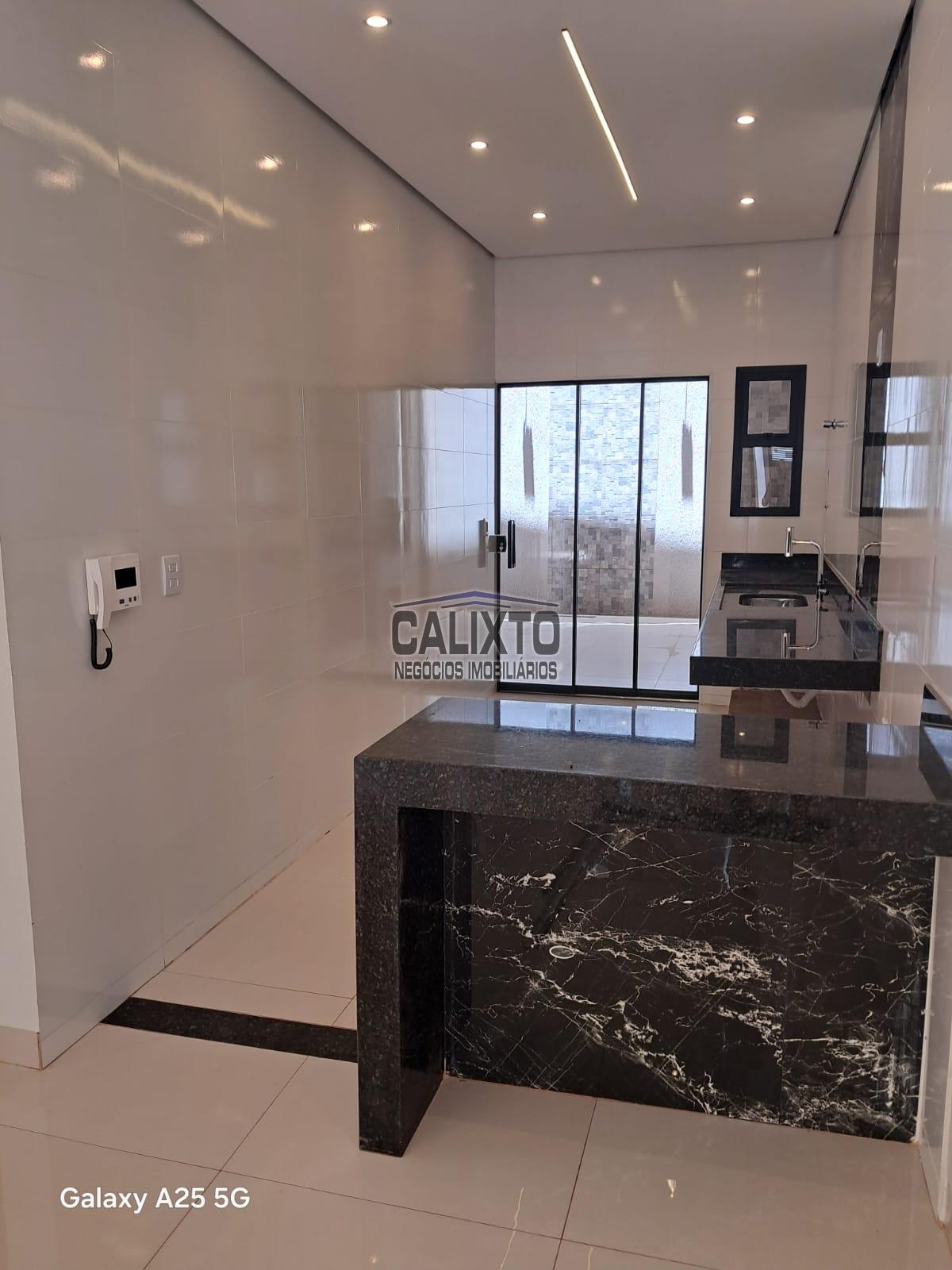 CASA BAIRRO NOVO MUNDO