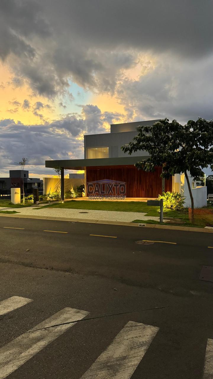 CASA CONDOMINIO TAMBORE