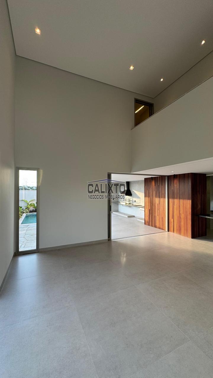 CASA CONDOMINIO TAMBORE