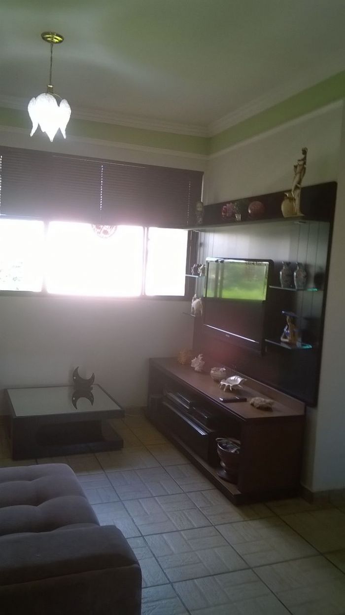 APARTAMENTO BAIRRO MARTA HELENA