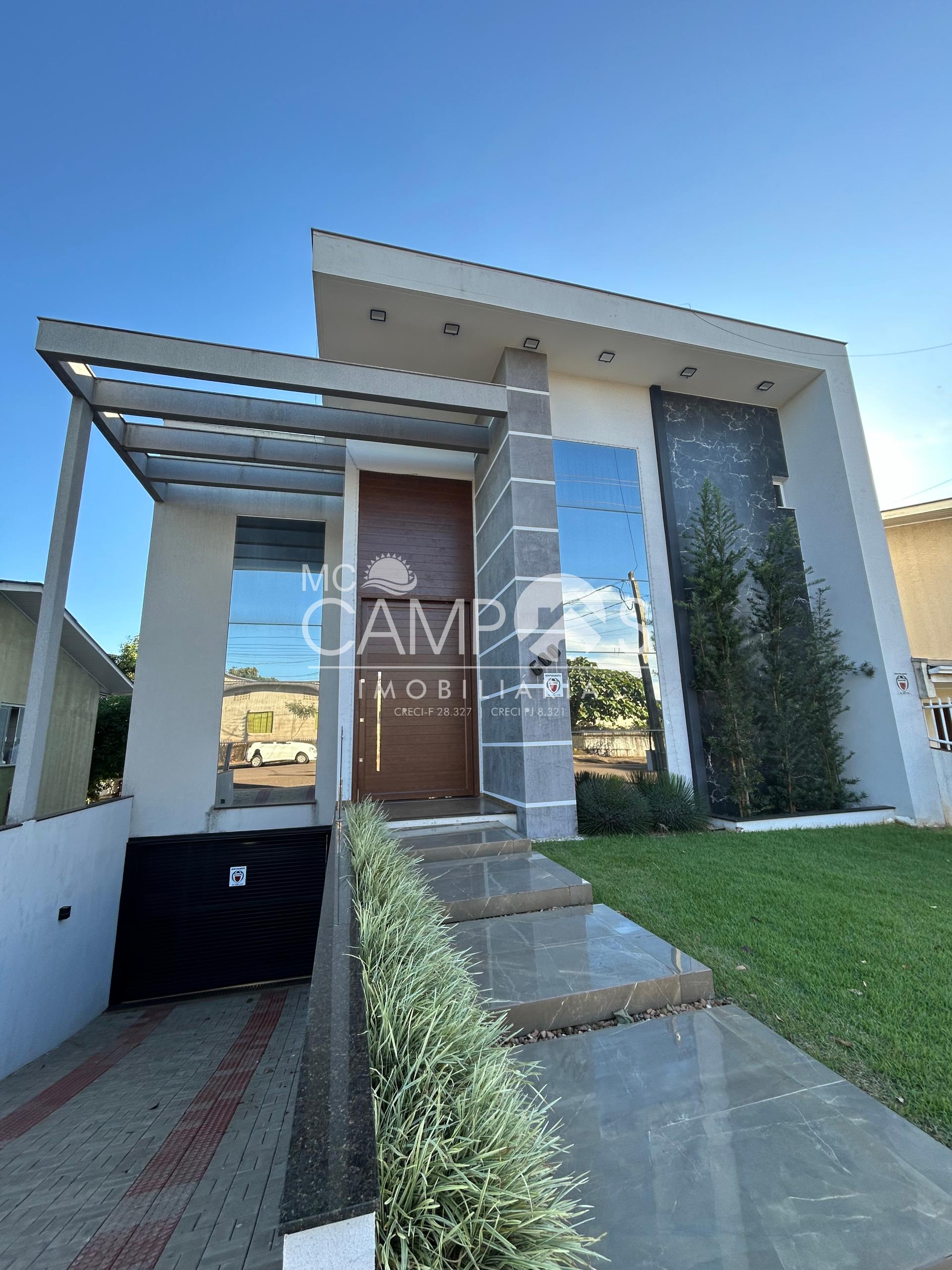 Sobrado de alto padrão á venda - Centro Sul - Dois Vizinhos PR