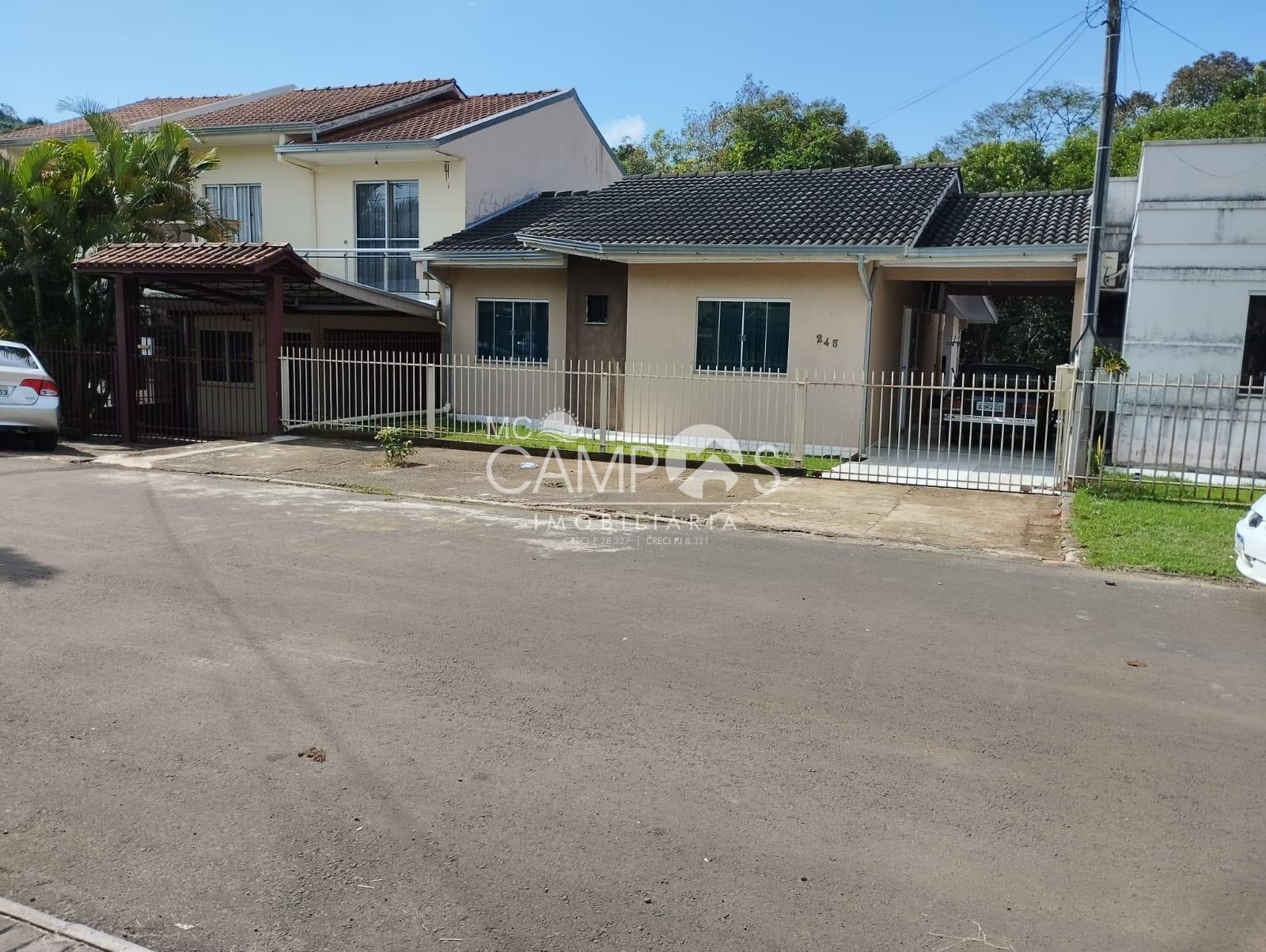 Casa para venda, localizada no Centro Sul, DOIS VIZINHOS - PR