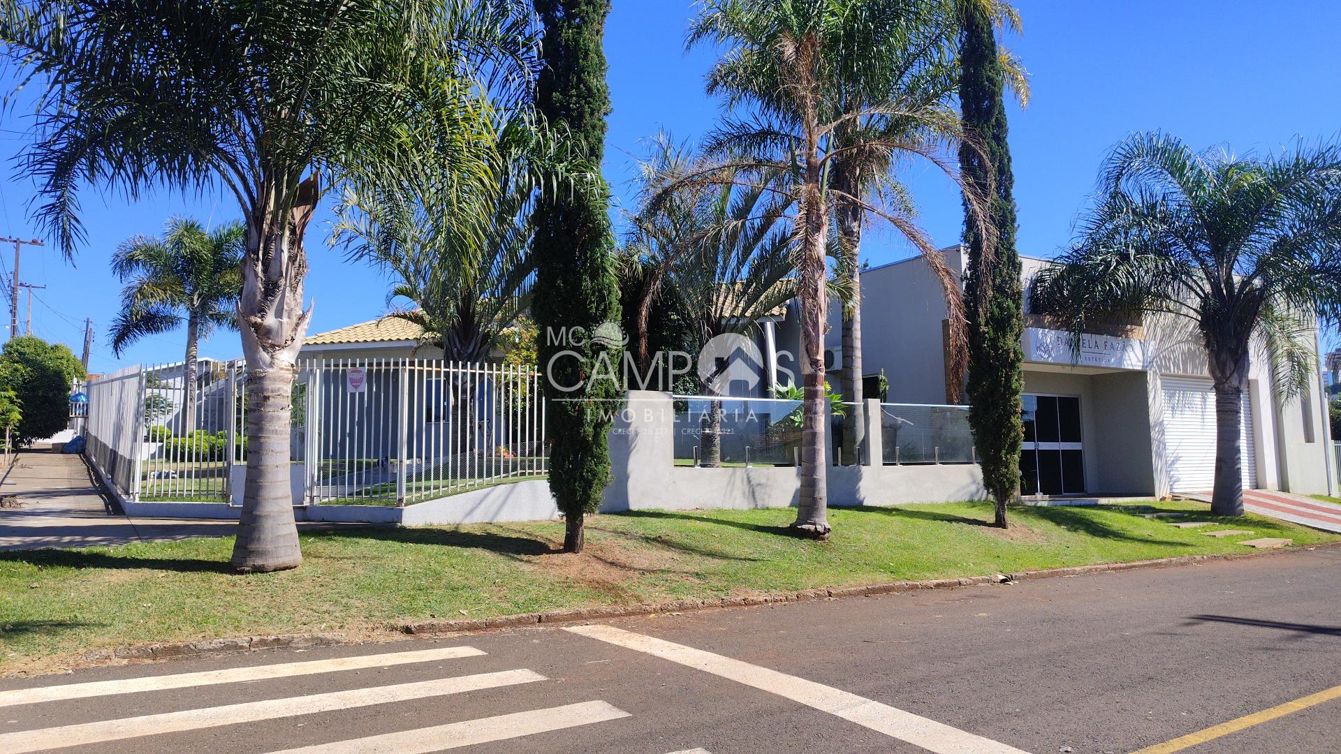 Casa com 330m  de ?rea constru?da ? venda, Centro Sul, DOIS VI...