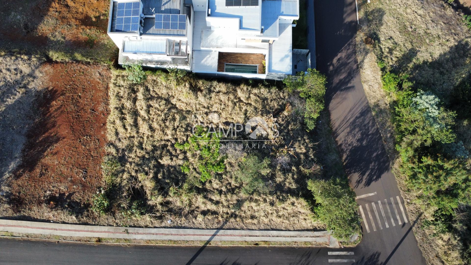 Lote de esquina a venda no Loteamento Lago Dourado, espa?o amplo