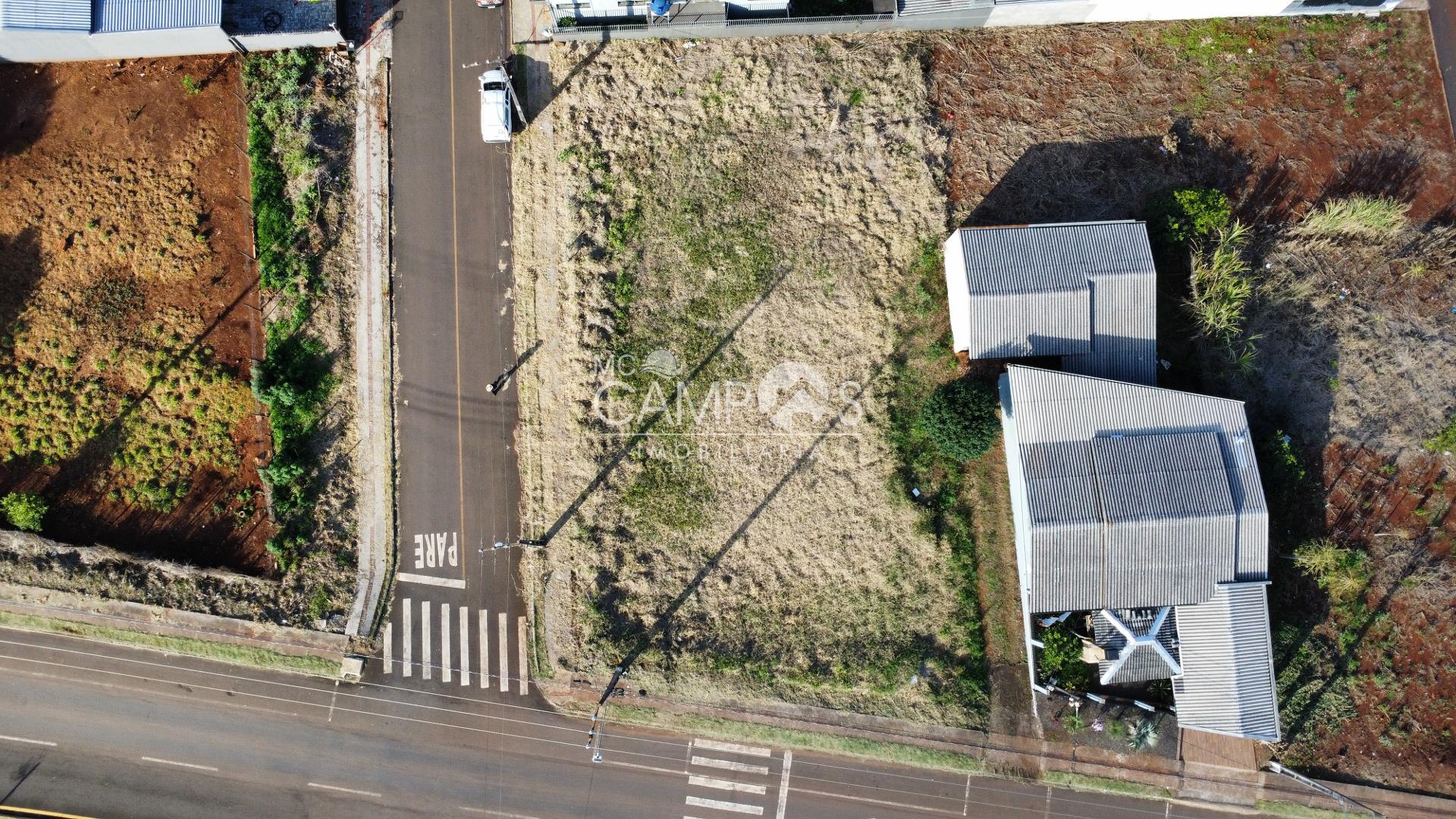 Lote a venda pr?ximo a avenida das Torres, 237m  de terreno