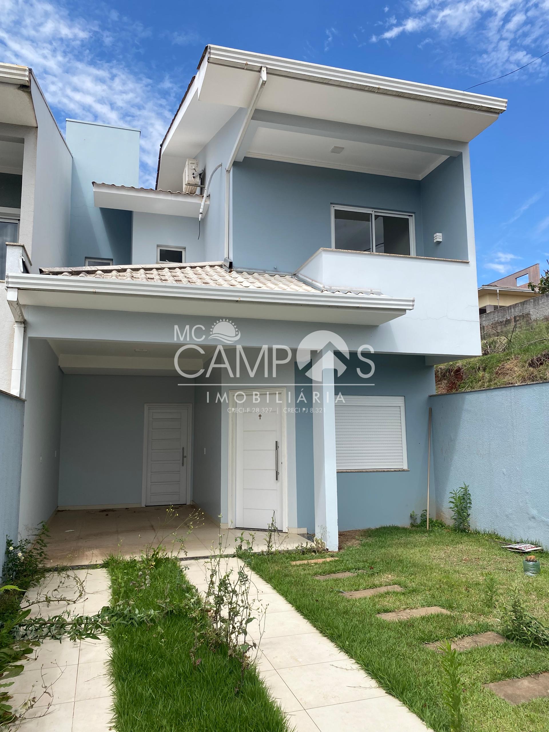 Sobrado semi-mobilíado á venda