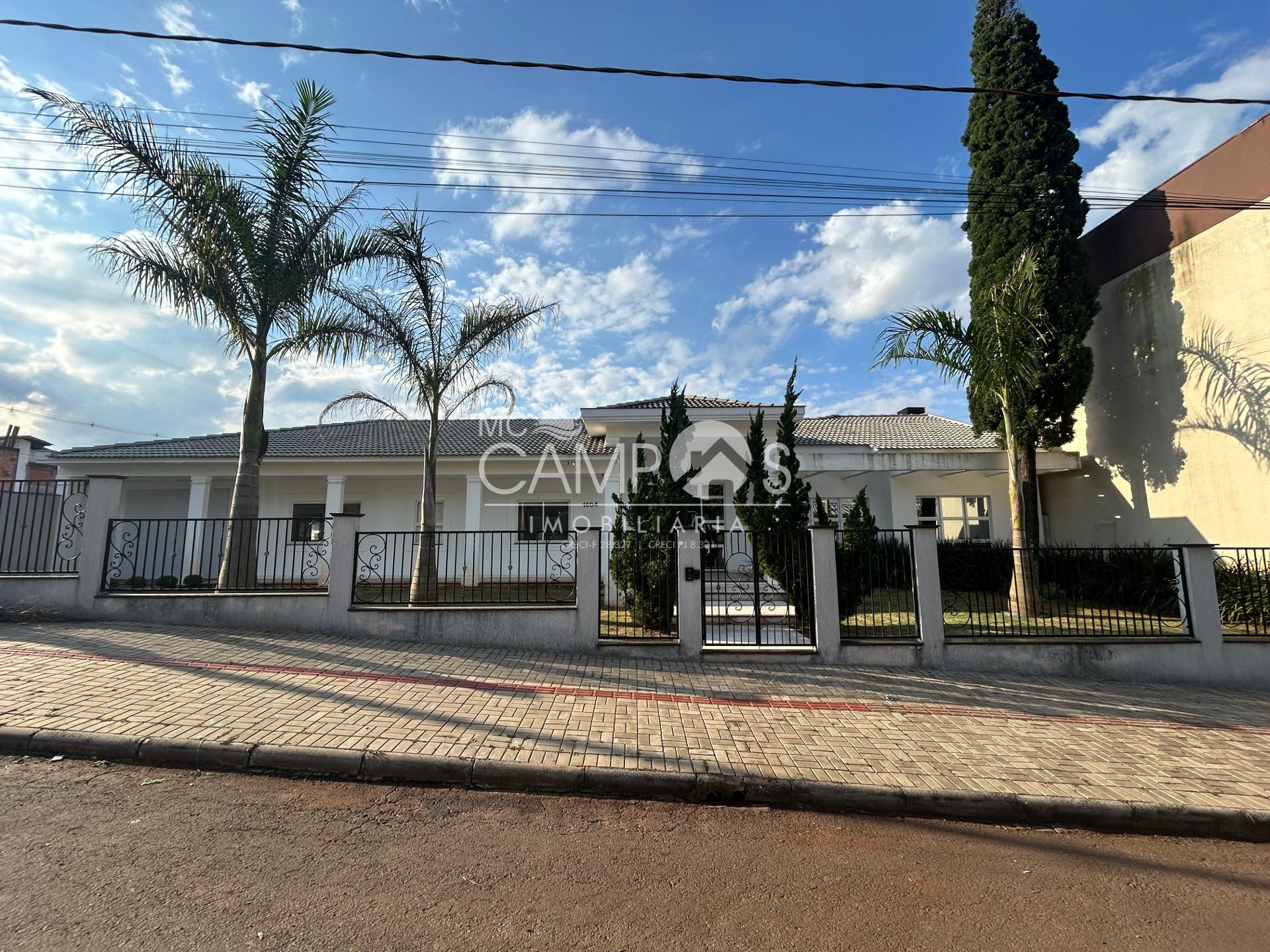 Casa de alto padrão à venda, centro norte, DOIS VIZINHOS - PR
