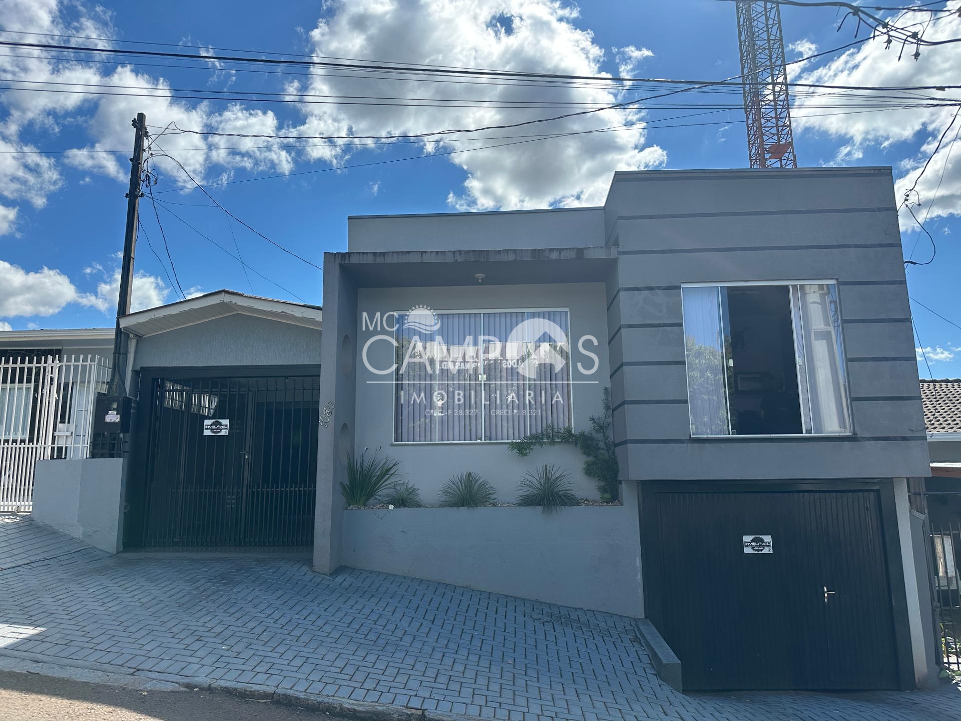 Casa t?rrea com sala comercial ? venda, Centro Sul, DOIS VIZIN...