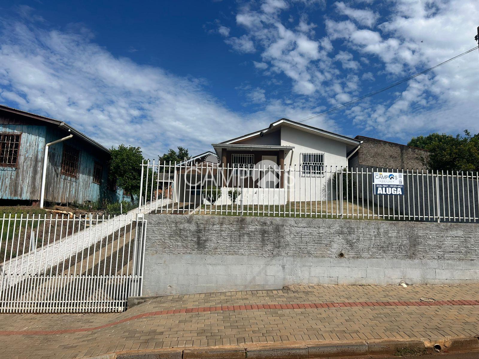 CASA Á VENDA,LOTEAMENTO CAPELESSO  DOIS VIZINHOS - PR