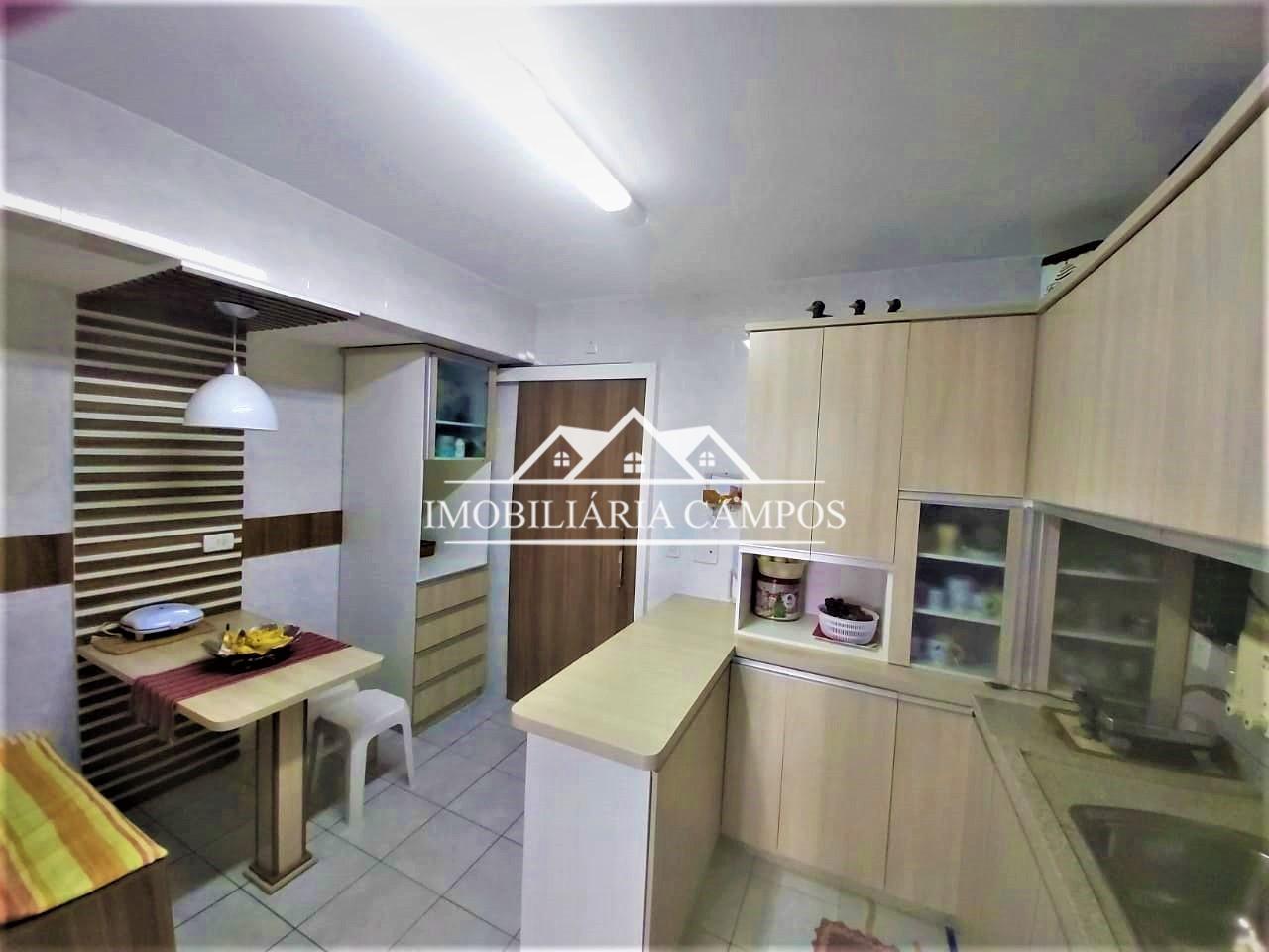 APARTAMENTO CENTRO DE TOLEDO COM 1 SUÍTE E 2 QUARTOS
